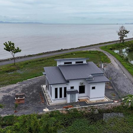 Rhumah Sungai Belati Villa Simpang Empat  Luaran gambar